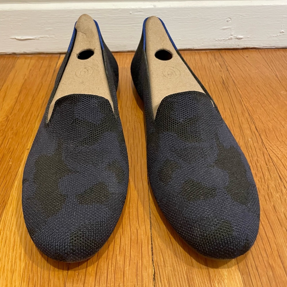 Rothy’s *Rare* Midnight Camo Loafer size 8.5